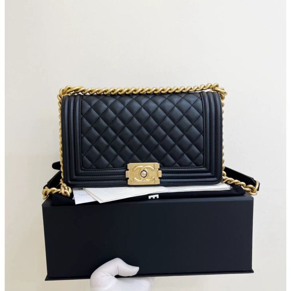 Chanel Women Pre-Loved Bag Very Good Condition
